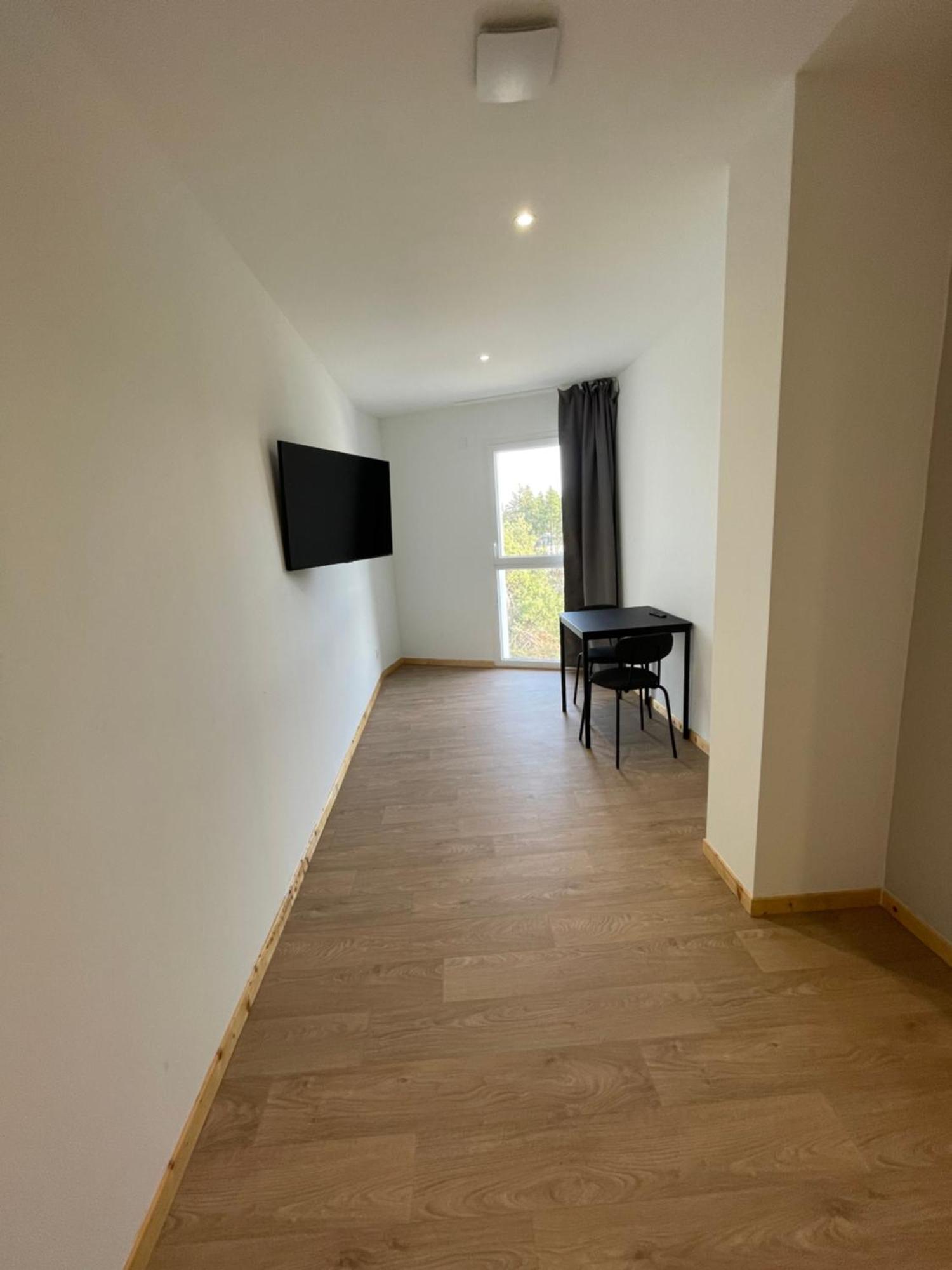 Le Salvador - Appart'Hotel De 18M2 A 44M2 La Talaudiere Eksteriør billede