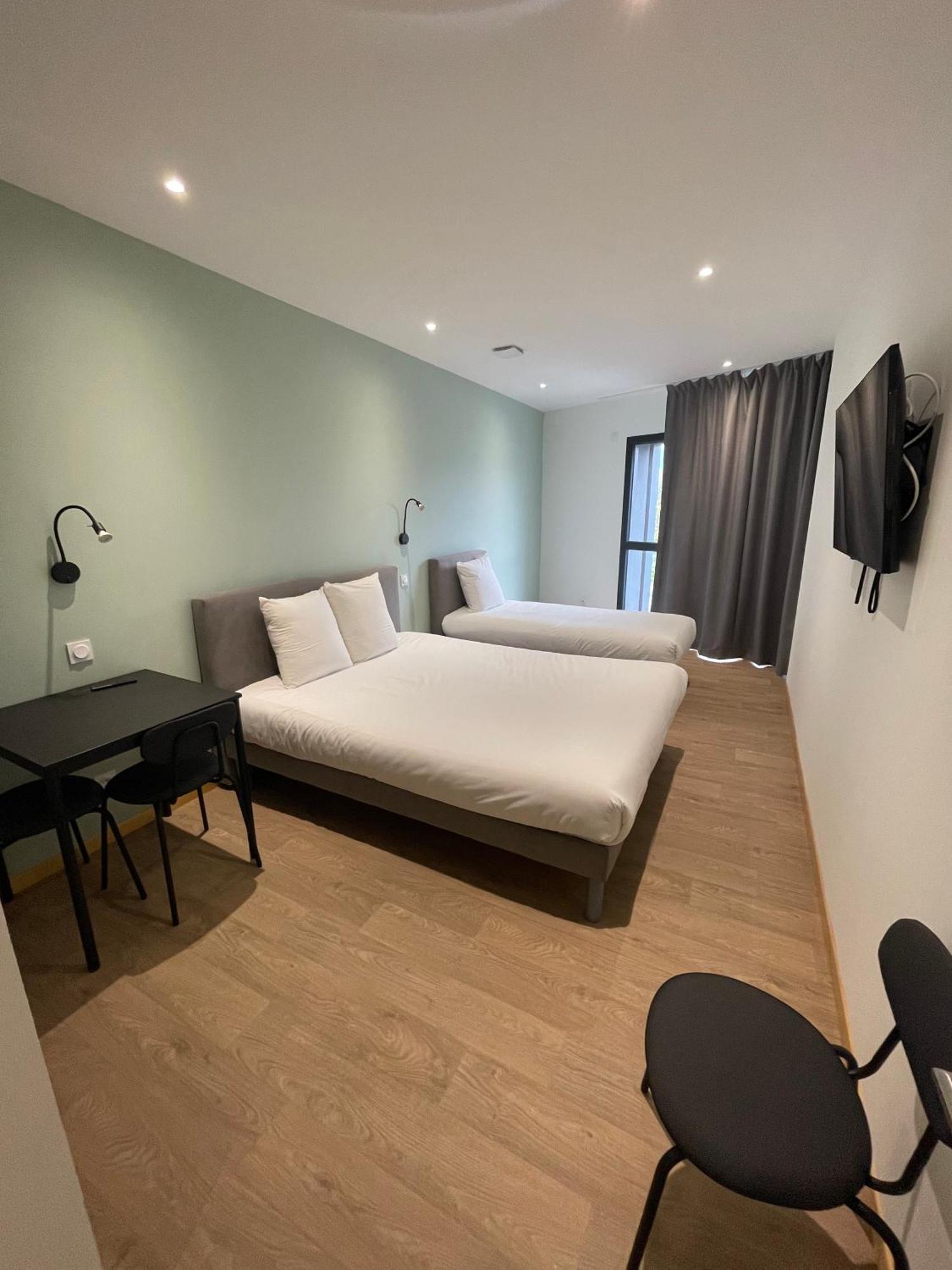 Le Salvador - Appart'Hotel De 18M2 A 44M2 La Talaudiere Eksteriør billede